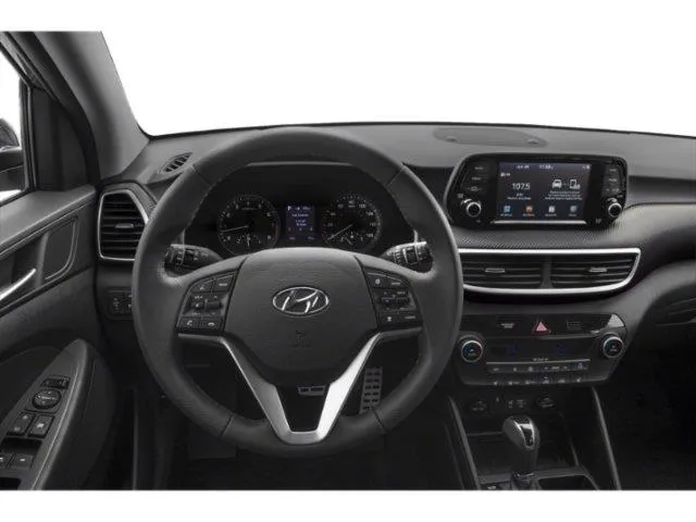 Hyundai Tucson photo 2