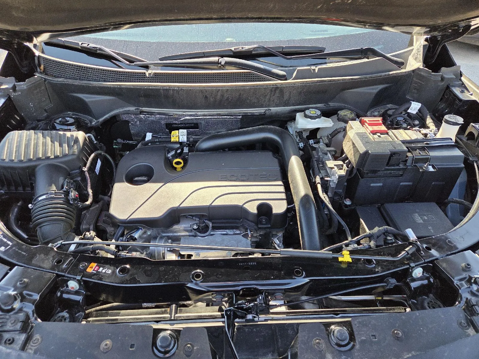 2026 Chevrolet Equinox FWD LT photo 3