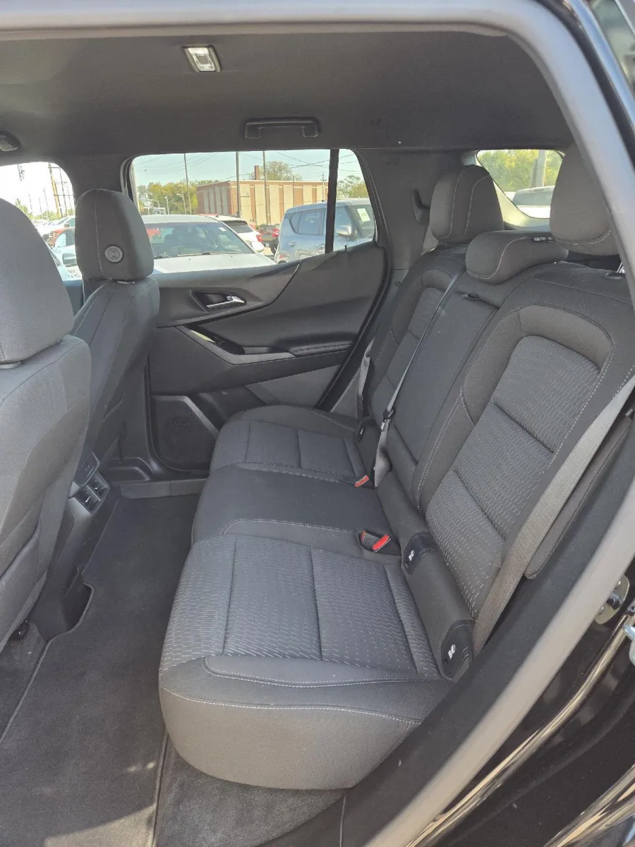 2026 Chevrolet Equinox FWD LT photo 14