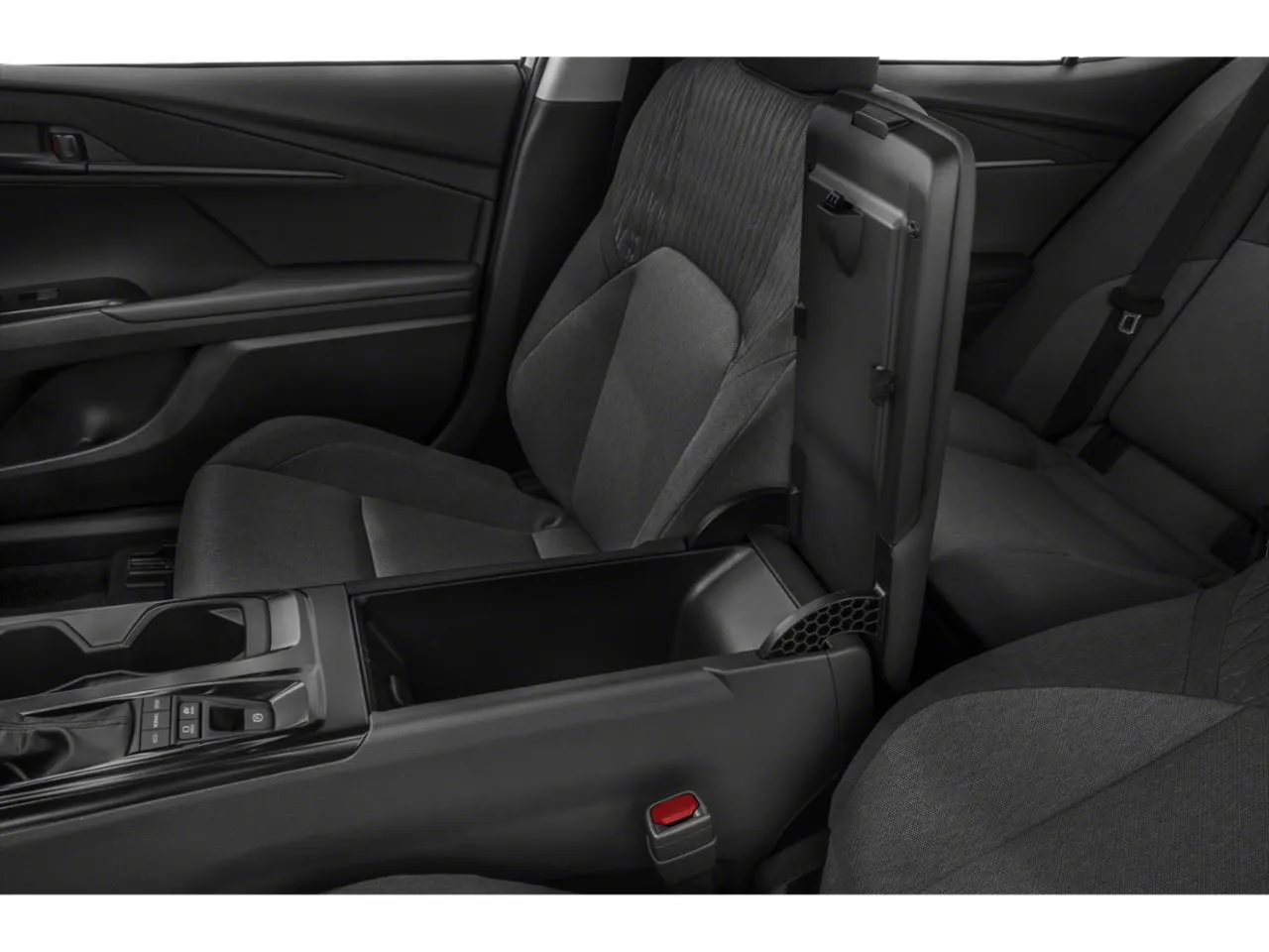 2025 Toyota Camry LE photo 9
