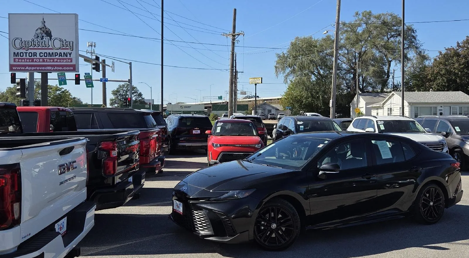 Black 2025 Toyota Camry SE for sale in Des Moines, IA