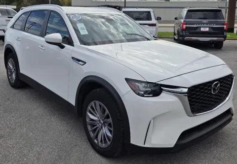Photos of 2025 Mazda CX-90 Select Package for sale in Des Moines, IA at Capital City Motor Company