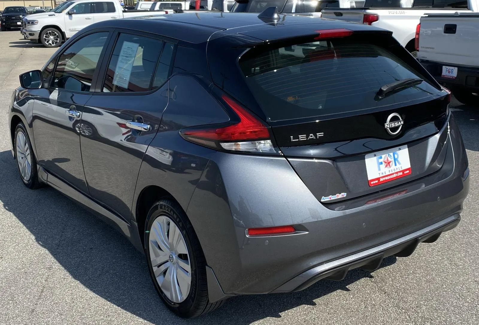 Nissan Leaf photo 7