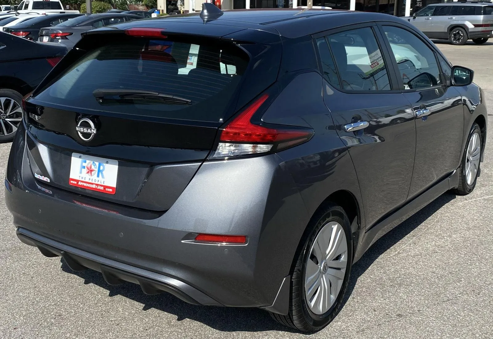 Nissan Leaf photo 8