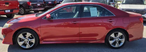 More photos of 2012 Toyota Camry SE Sport Limited Edition at Capital City Motor Company, IA