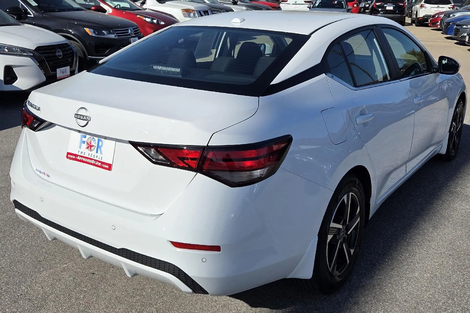 2025 Nissan Sentra SV photo 7