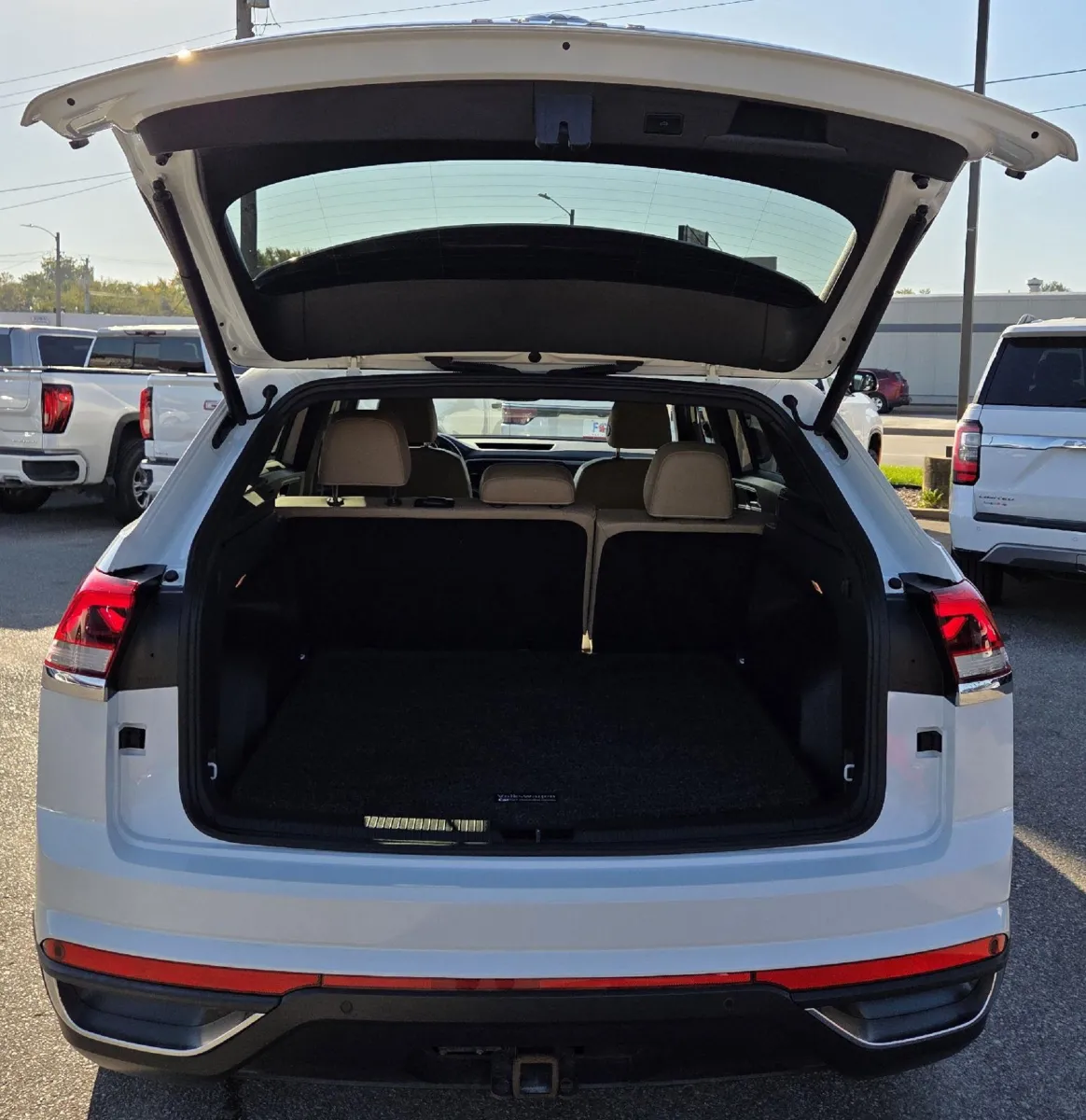 2020 Volkswagen Atlas Cross Sport 3.6L V6 SEL photo 10