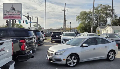 Silver 2015 Chevrolet Cruze LT for sale in Des Moines, IA