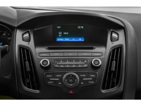 More photos of 2015 Ford Focus SE at Capital City Motor Company, IA
