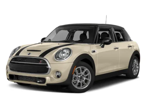 White 2018 MINI Hardtop 4 Door Cooper S for sale in Des Moines, IA