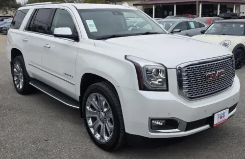 Photos of 2017 GMC Yukon Denali for sale in Des Moines, IA at Capital City Motor Company