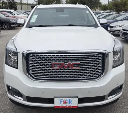 Another view of 2017 GMC Yukon Denali for sale in Des Moines, IA at Capital City Motor Company