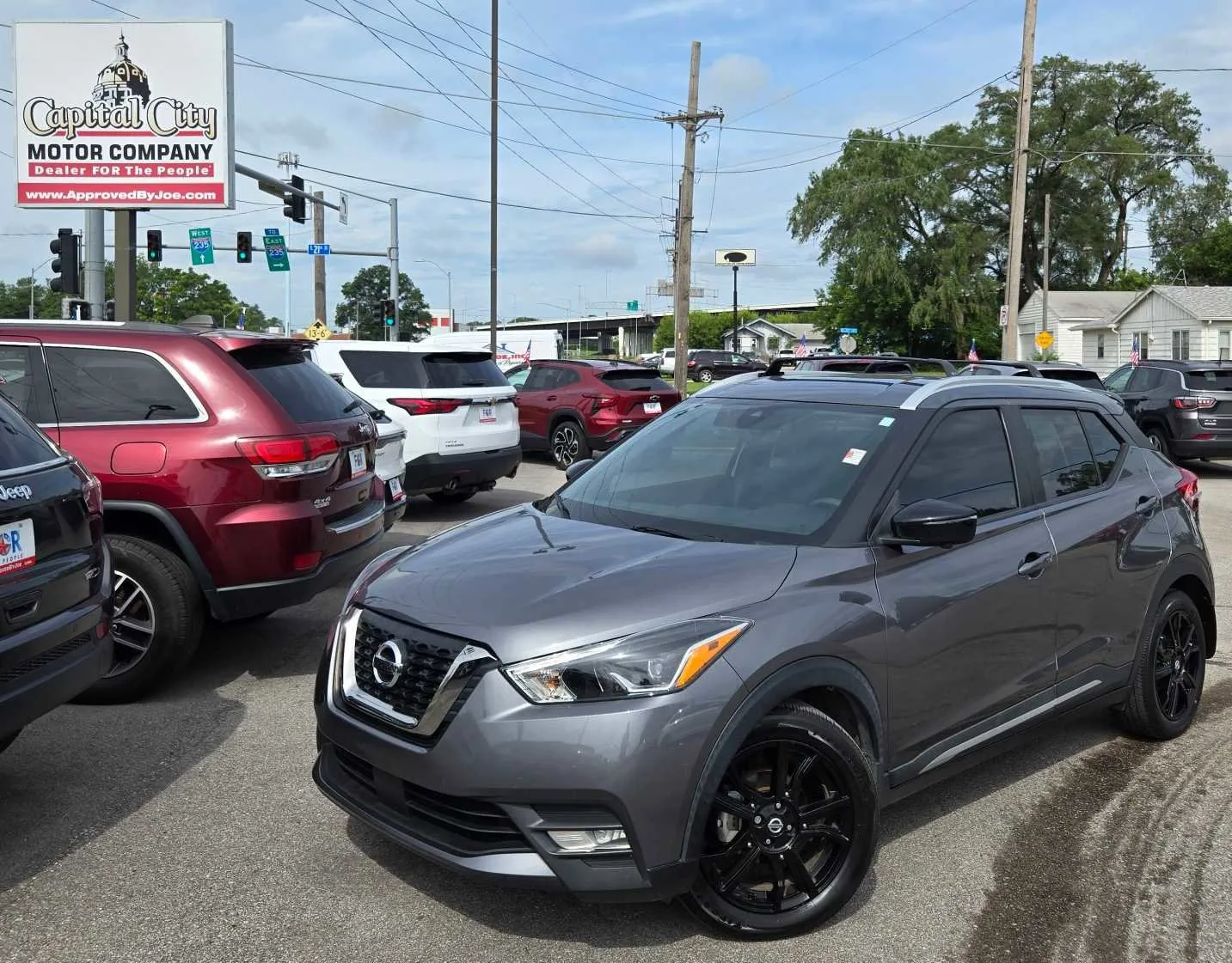 Gray 2020 Nissan Kicks SR for sale in Des Moines, IA