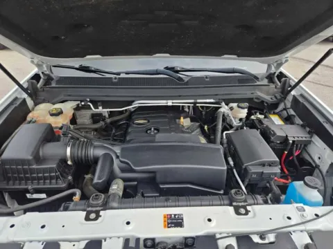 More photos of 2021 Chevrolet Colorado 4WD LT at Capital City Motor Company, IA