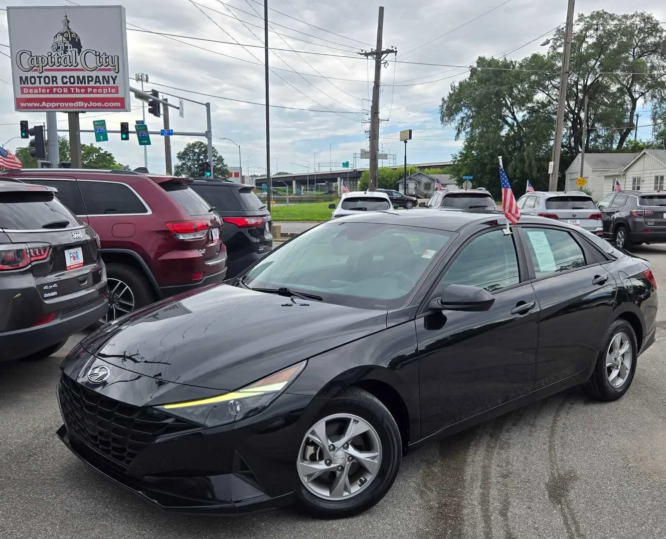 2021 Hyundai Elantra SE for sale in Des Moines, IA