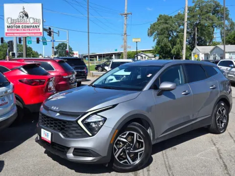 Gray 2023 Kia Sportage LX for sale in Des Moines, IA