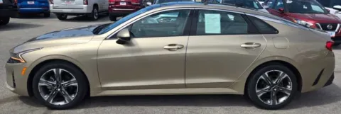 More photos of 2022 Kia K5 EX at Capital City Motor Company, IA