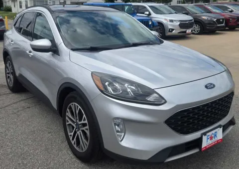 Photos of 2020 Ford Escape SEL for sale in Des Moines, IA at Capital City Motor Company