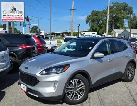 Silver 2020 Ford Escape SEL for sale in Des Moines, IA