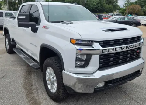 Photos of 2023 Chevrolet Silverado 2500HD LT for sale in Des Moines, IA at Capital City Motor Company
