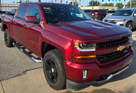 Photos of 2017 Chevrolet Silverado 1500 LT for sale in Des Moines, IA at Capital City Motor Company