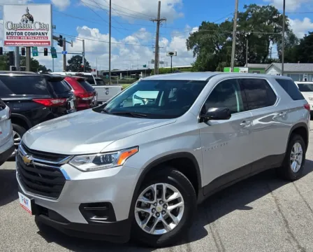 Silver 2020 Chevrolet Traverse LS for sale in Des Moines, IA