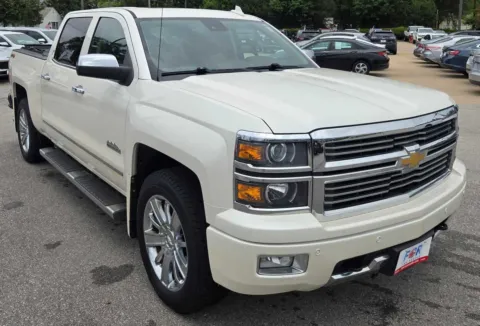 Photos of 2015 Chevrolet Silverado 1500 High Country for sale in Des Moines, IA at Capital City Motor Company