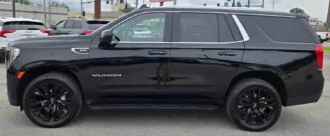 More photos of 2023 GMC Yukon SLE at Capital City Motor Company, IA