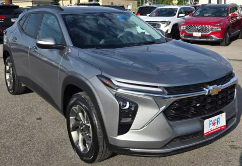 Photos of 2024 Chevrolet Trax LT for sale in Des Moines, IA at Capital City Motor Company