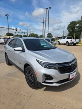 Photos of 2022 Chevrolet Equinox RS for sale in Des Moines, IA at Capital City Motor Company