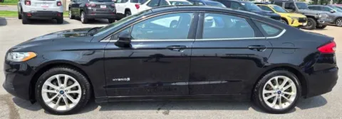 More photos of 2019 Ford Fusion Hybrid SE at Capital City Motor Company, IA