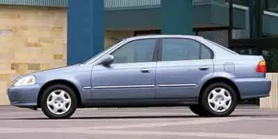 Silver 2000 Honda Civic LX for sale in Des Moines, IA