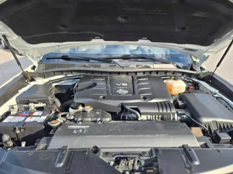 More photos of 2019 Nissan Armada Platinum at Capital City Motor Company, IA