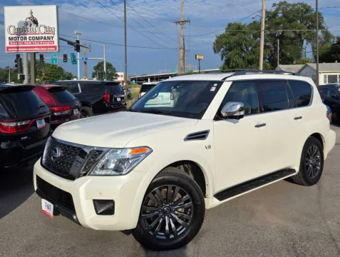 White 2019 Nissan Armada Platinum for sale in Des Moines, IA