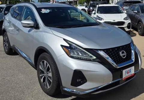 Photos of 2023 Nissan Murano SV for sale in Des Moines, IA at Capital City Motor Company
