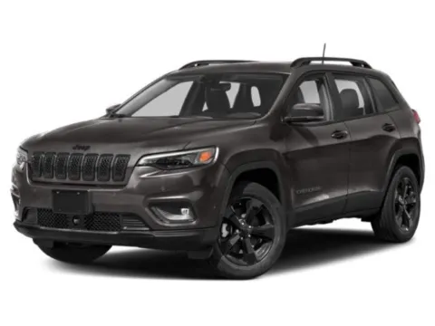White 2023 Jeep Cherokee Altitude Lux for sale in Des Moines, IA