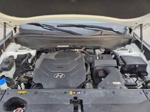 More photos of 2020 Hyundai Palisade Limited at Capital City Motor Company, IA