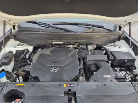 More photos of 2020 Hyundai Palisade Limited at Capital City Motor Company, IA
