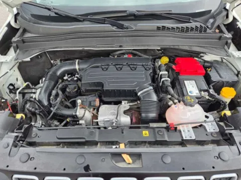 More photos of 2022 Jeep Renegade Latitude at Capital City Motor Company, IA