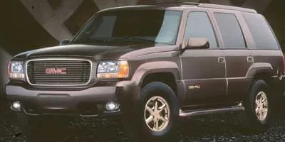 Silver 1999 GMC Denali for sale in Des Moines, IA