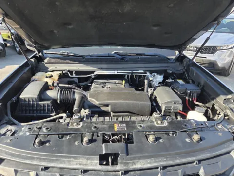 More photos of 2021 Chevrolet Colorado 2WD LT at Capital City Motor Company, IA