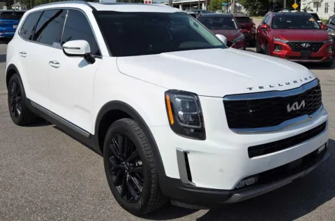 Photos of 2022 Kia Telluride SX for sale in Des Moines, IA at Capital City Motor Company