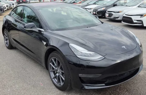Photos of 2018 Tesla Model 3 Mid Range Battery for sale in Des Moines, IA at Capital City Motor Company