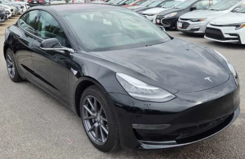 Photos of 2018 Tesla Model 3 Mid Range Battery for sale in Des Moines, IA at Capital City Motor Company