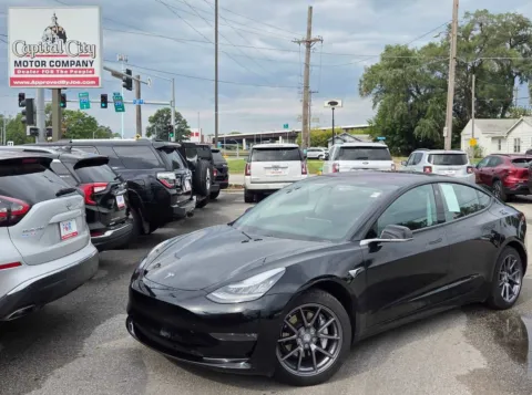 Black 2018 Tesla Model 3 Mid Range Battery for sale in Des Moines, IA