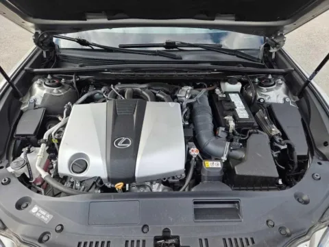 More photos of 2021 Lexus ES 350 at Capital City Motor Company, IA