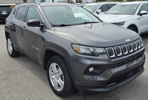 Photos of 2022 Jeep Compass Latitude for sale in Des Moines, IA at Capital City Motor Company