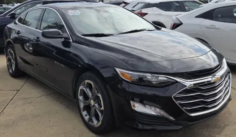 Photos of 2024 Chevrolet Malibu LT for sale in Des Moines, IA at Capital City Motor Company