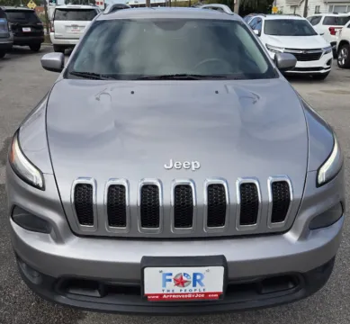 Another view of 2018 Jeep Cherokee Latitude for sale in Des Moines, IA at Capital City Motor Company