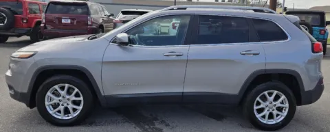 More photos of 2018 Jeep Cherokee Latitude at Capital City Motor Company, IA